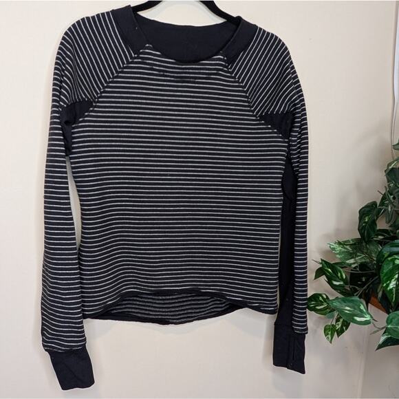 Lululemon Fleet Street Pullover Black and White Stripe Size Small - Picture 1 of 9